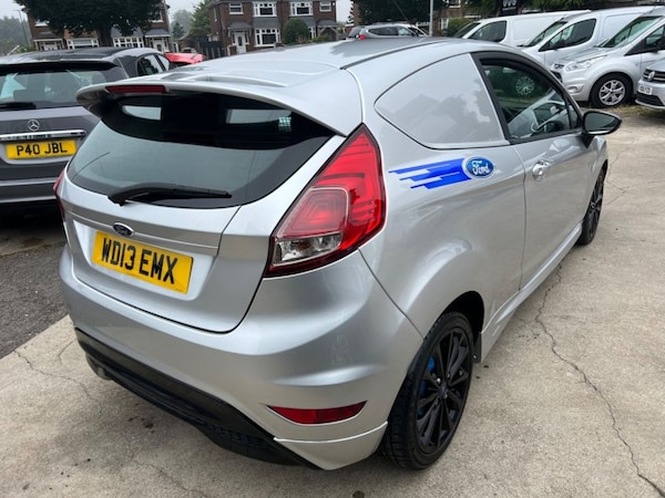 Used Ford Fiesta 2013 for sale - 73199890: Photo 6