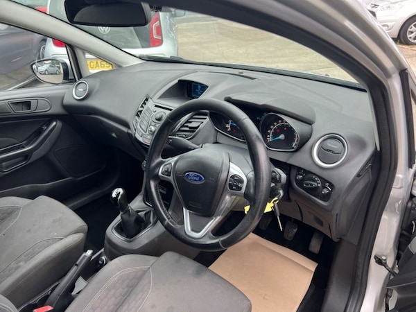Used Ford Fiesta 2013 for sale - 73199890: Photo 8