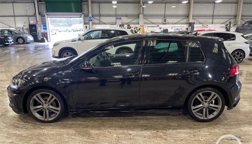 Used Volkswagen Golf 2018 for sale - 78044799: Photo 3