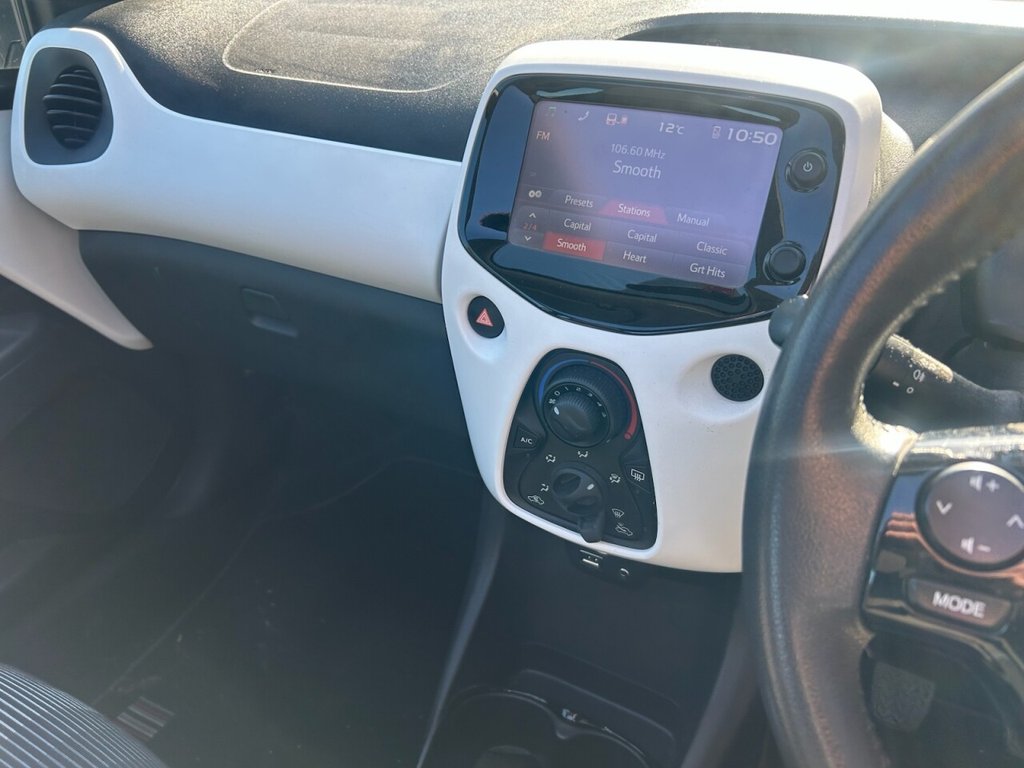 Used Peugeot 108 2014 for sale - 76092397: Photo 11