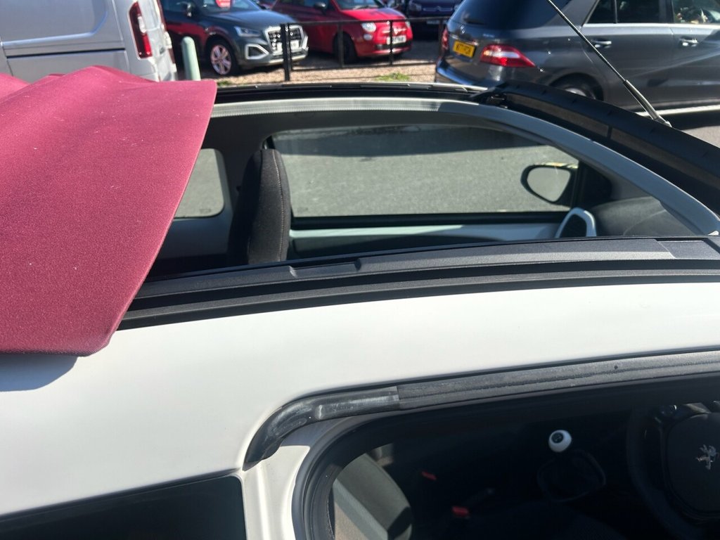 Used Peugeot 108 2014 for sale - 76092397: Photo 13