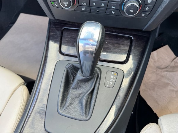 Used BMW 3 Series 2012 for sale - 73199709: Photo 25