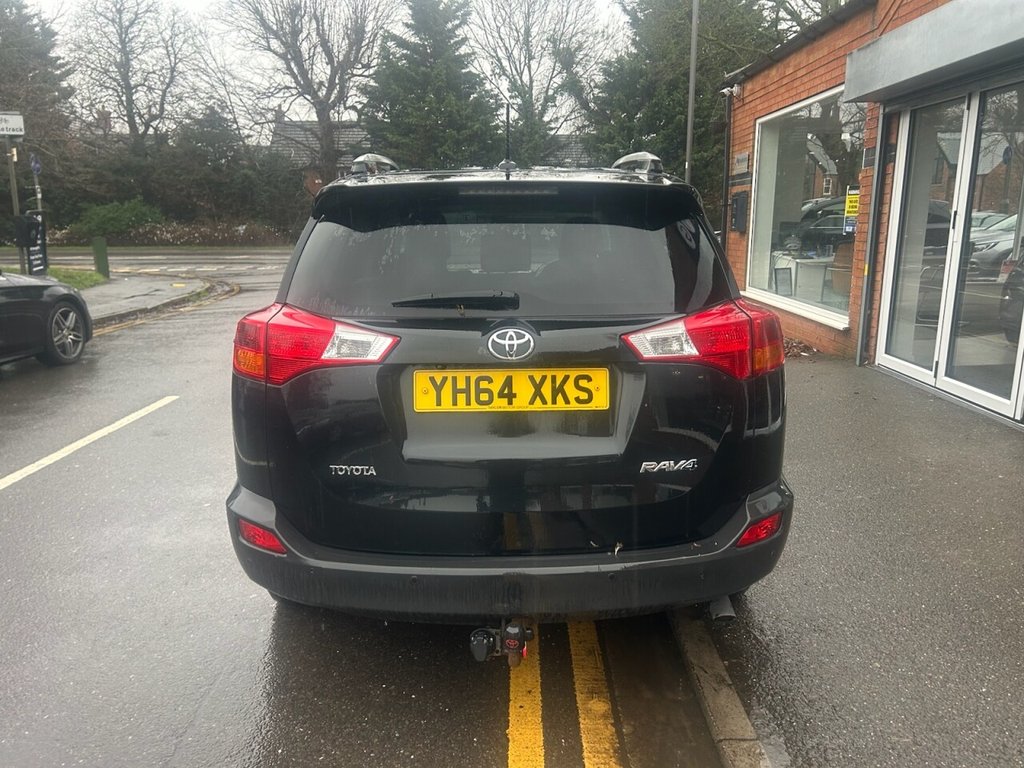 Used Toyota RAV4 2014 for sale - 76535456: Photo 6