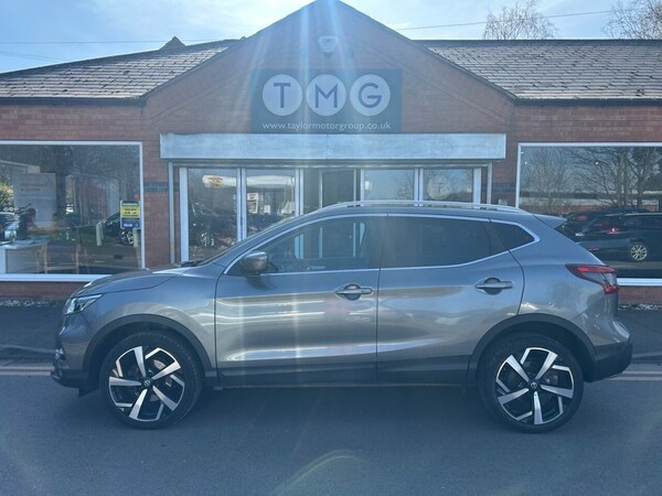 Used Nissan Qashqai 2018 for sale - 74117963: Photo 1