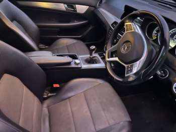 Used Mercedes-Benz C-Class 2012 for sale - 73316137: Photo
