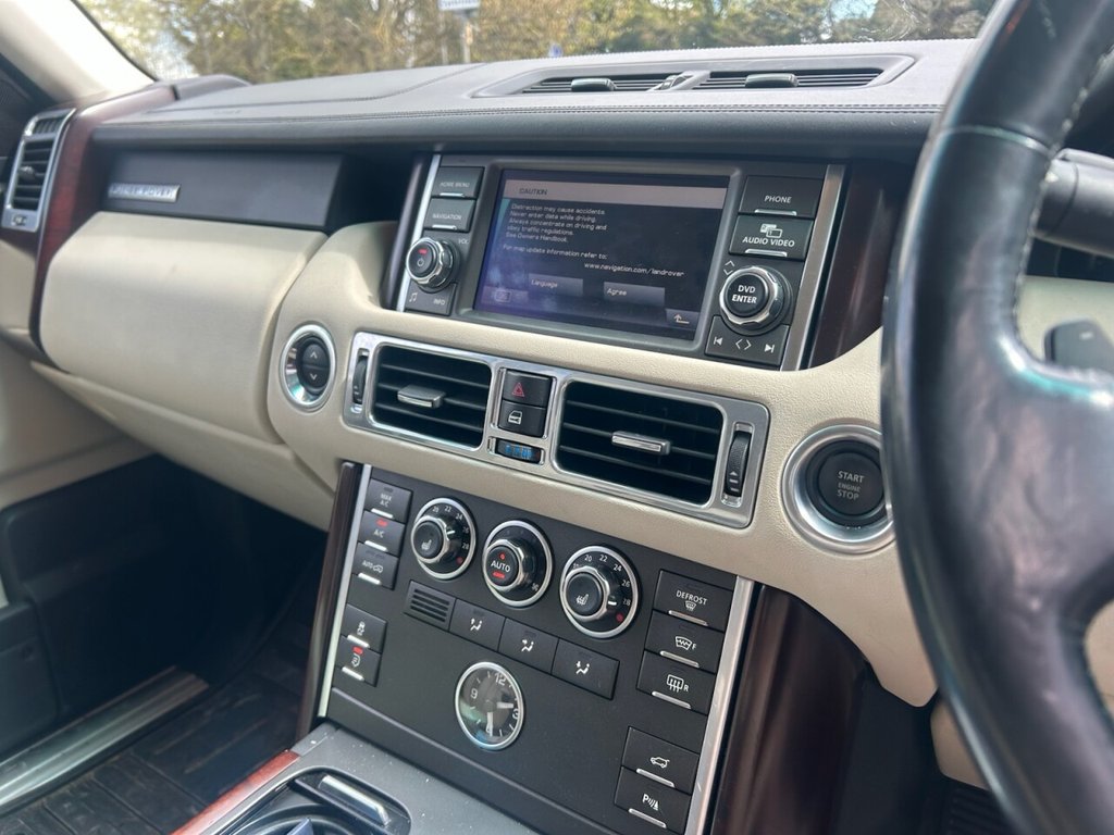 Used Land Rover Range Rover 2011 for sale - 78212929: Photo 10