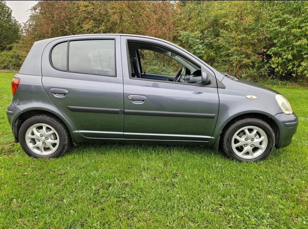 Used Toyota Yaris 2005 for sale - 77111094: Photo 3