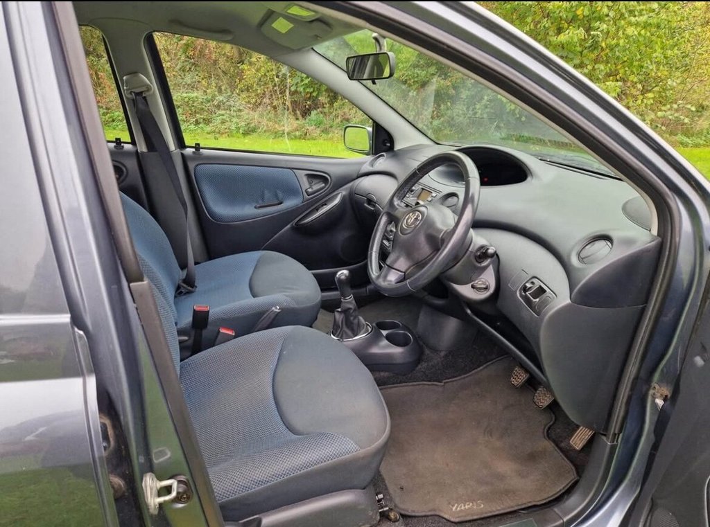 Used Toyota Yaris 2005 for sale - 77111094: Photo 4