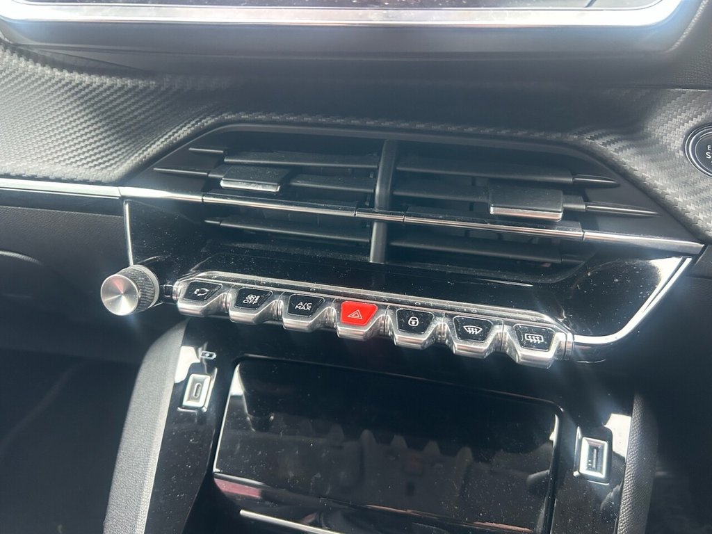 Used Peugeot 2008 2021 for sale - 76163178: Photo 12