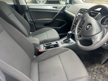 Used Volkswagen Golf 2018 for sale - 77301942: Photo