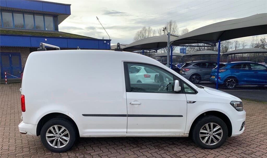 Used Volkswagen Caddy 2016 for sale - 77212849: Photo 2