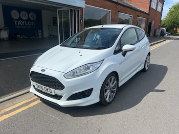 Used Ford Fiesta 2016 for sale - 78382221: Photo