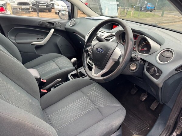 Used Ford Fiesta 2010 for sale - 73199830: Photo 12