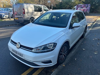 Used Volkswagen Golf 2018 for sale - 76445799: Photo