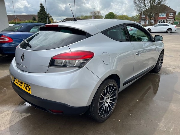 Used Renault Megane 2009 for sale - 73199733: Photo 5