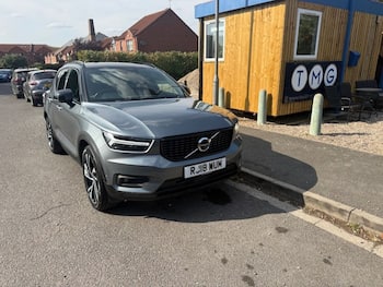 Used Volvo XC40 2018 for sale - 79861266: Photo
