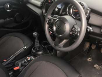 Used MINI Hatch 2018 for sale - 74953626: Photo