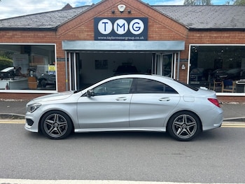Mercedes-Benz - CLA