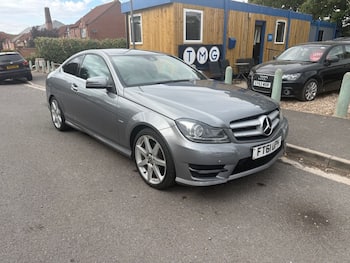 Used Mercedes-Benz C Class 2012 for sale - 79861202: Photo