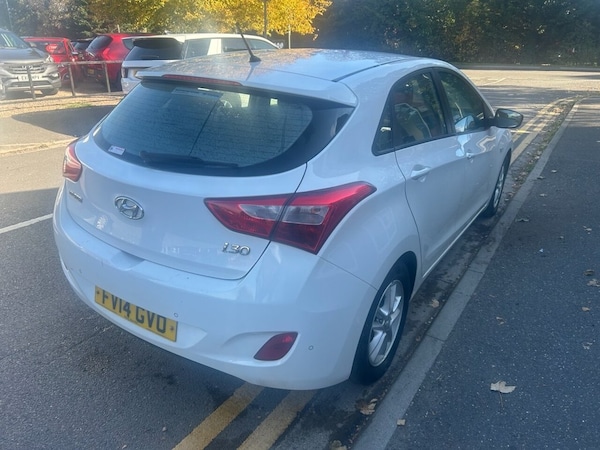 Used Hyundai i30 2014 for sale - 76267401: Photo 6