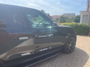 Used Land Rover Discovery 2019 for sale - 79400443: Photo