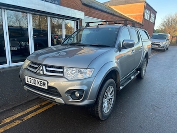 Used Mitsubishi L200 2014 for sale - 76724585: Photo