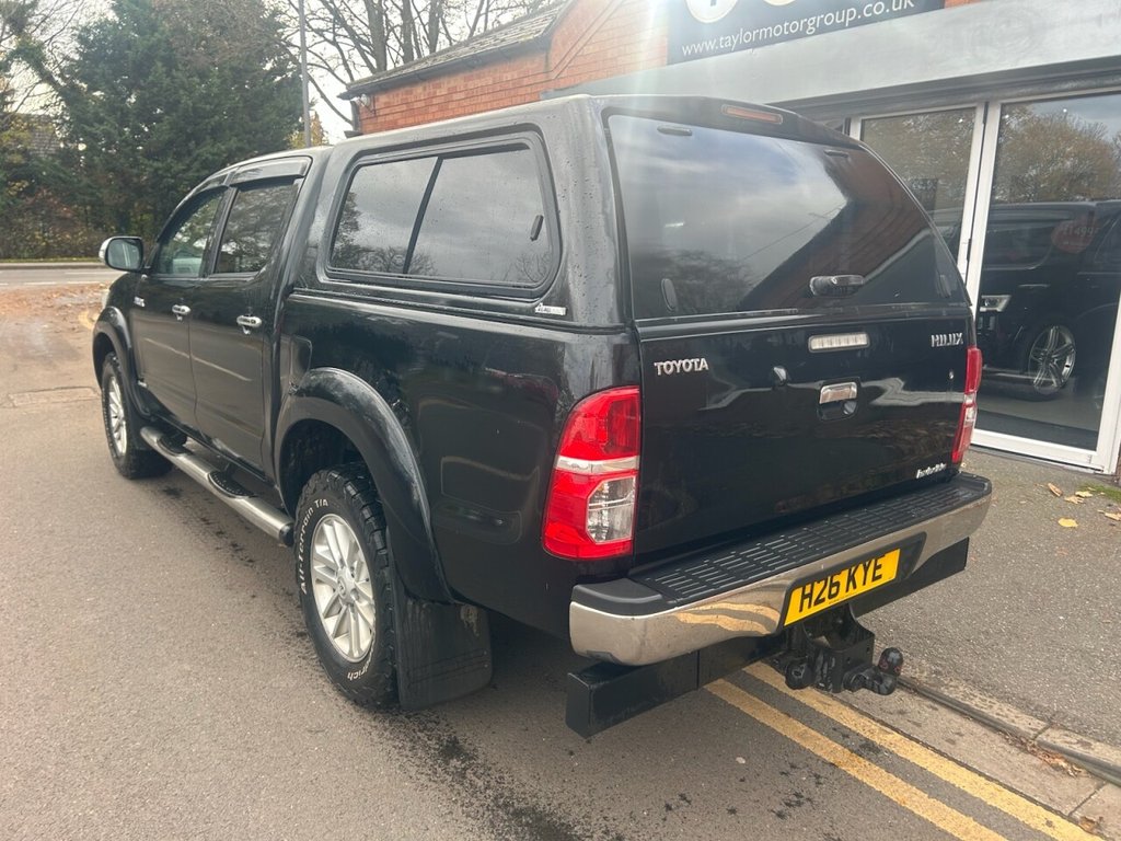 Used Toyota Hilux 2015 for sale - 76470404: Photo 7