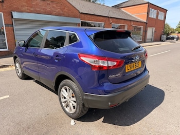 Used Nissan Qashqai 2014 for sale - 79400419: Photo