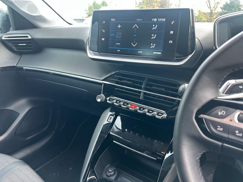 Used Peugeot 208 2022 for sale - 76536138: Photo 10