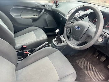 Used Ford Fiesta 2010 for sale - 76445878: Photo