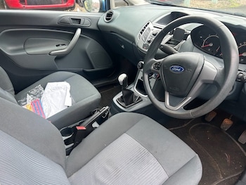 Used Ford Fiesta 2011 for sale - 77133471: Photo