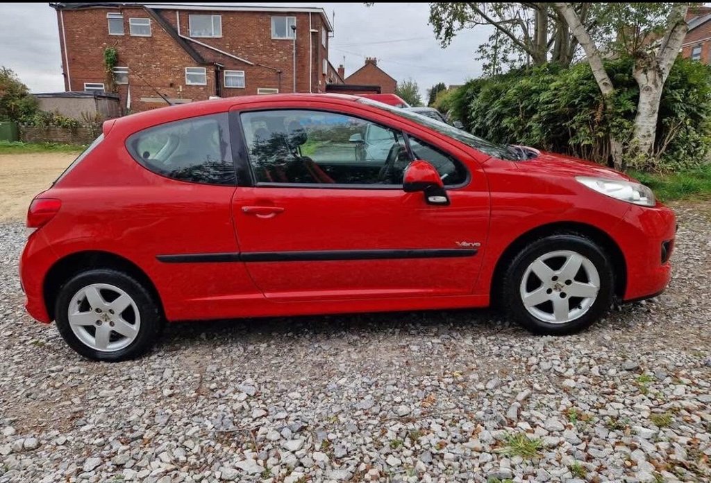 Used Peugeot 207 2010 for sale - 77111114: Photo 2
