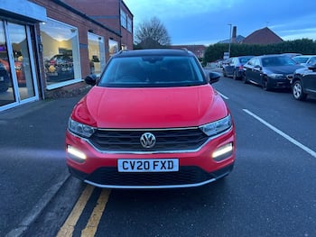 Used Volkswagen T-Roc 2020 for sale - 79861241: Photo