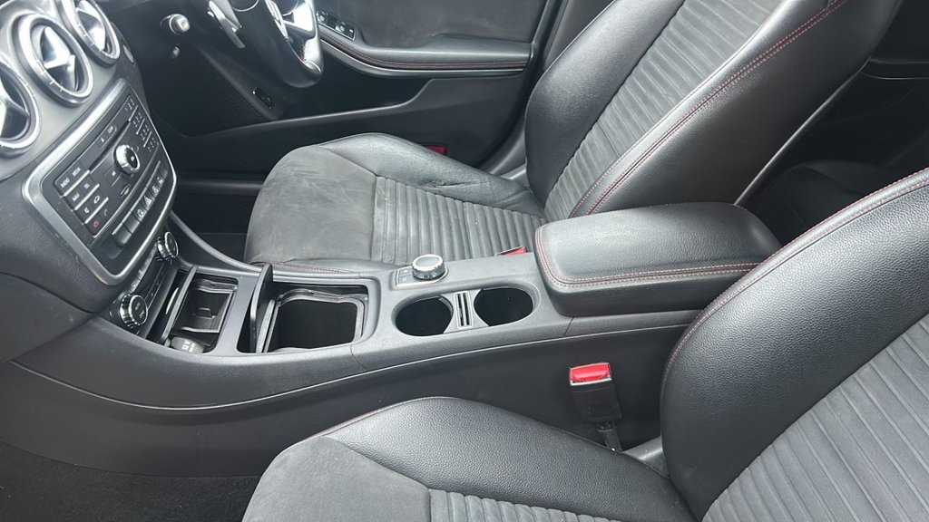 Used Mercedes-Benz CLA 2015 for sale - 77313476: Photo 3
