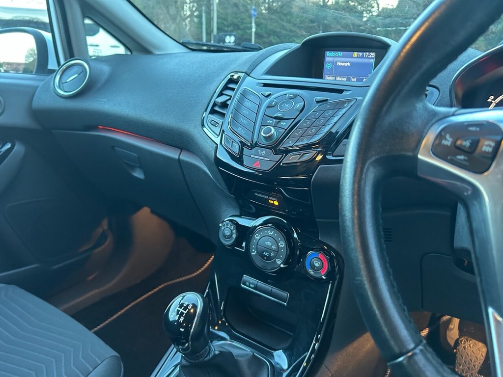 Used Ford Fiesta 2015 for sale - 77720025: Photo 10