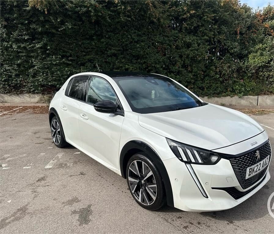 Used Peugeot 208 2022 for sale - 76536156: Photo 1