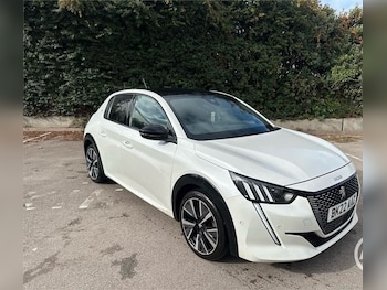 Used Peugeot 208 2022 for sale - 76536156: Photo