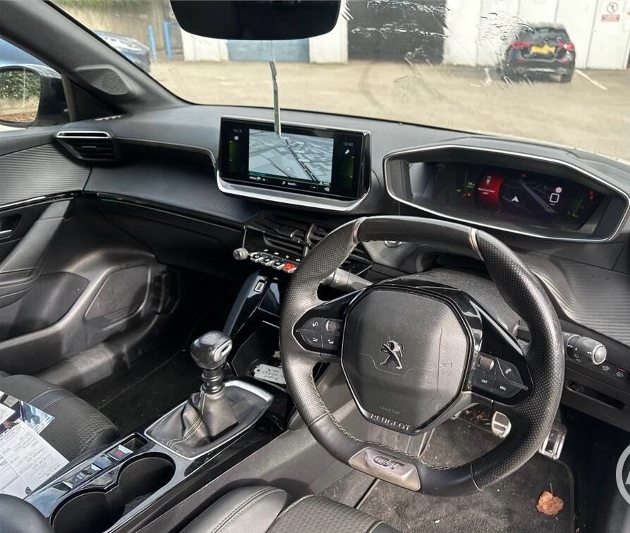 Used Peugeot 208 2022 for sale - 76536156: Photo 5