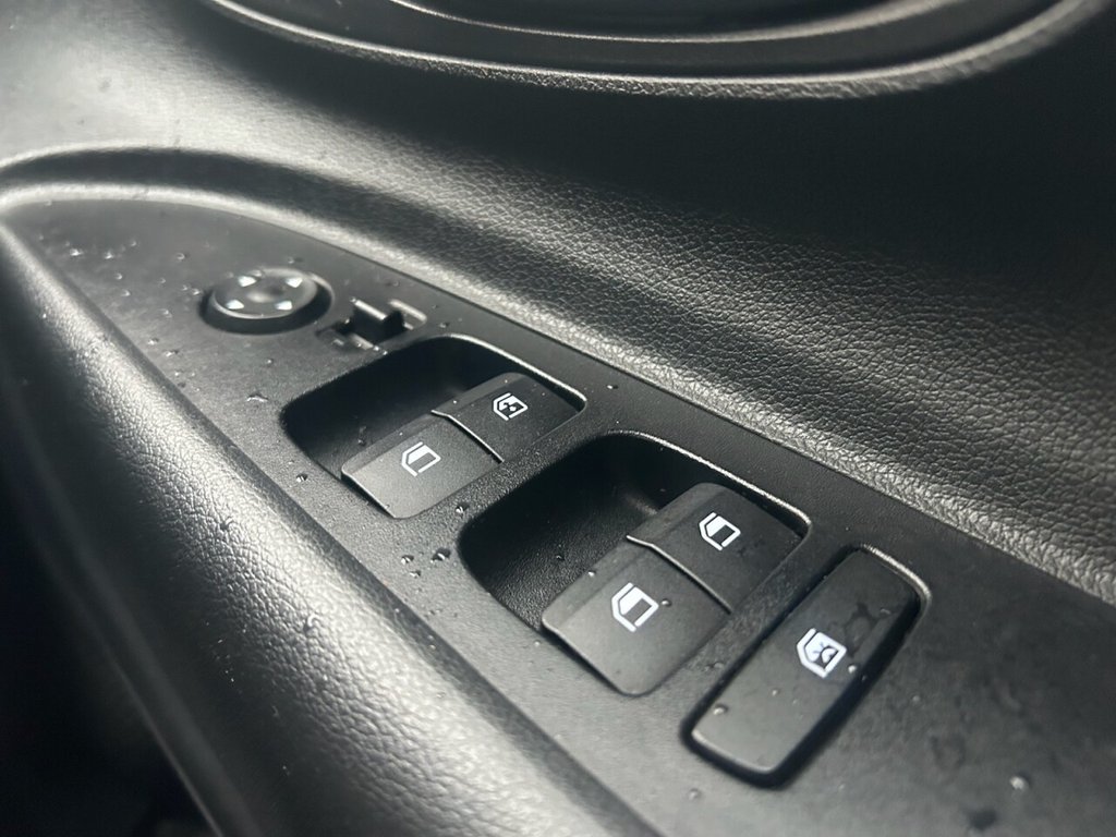 Used Hyundai i20 2021 for sale - 77632160: Photo 15