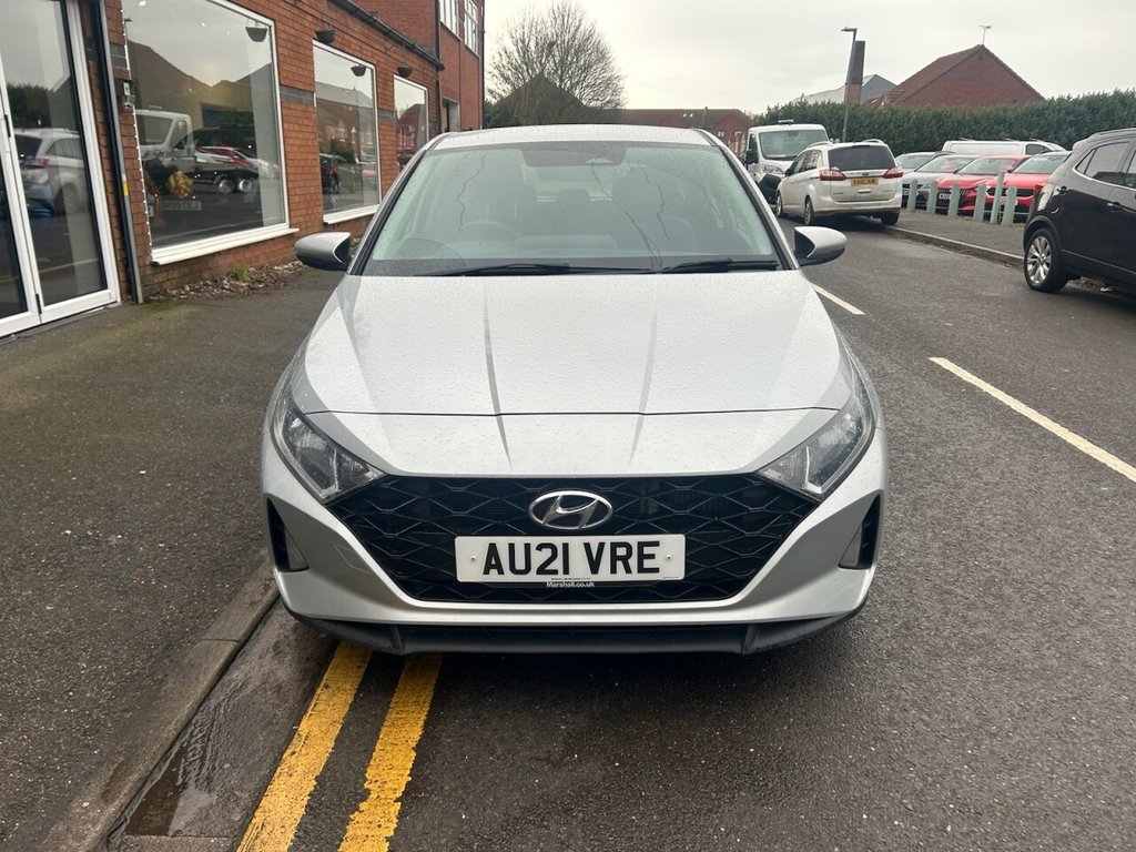 Used Hyundai i20 2021 for sale - 77632160: Photo 3