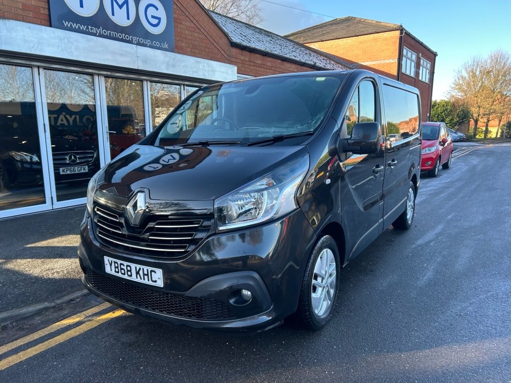Used Renault Trafic 2018 for sale - 77096510: Photo 2
