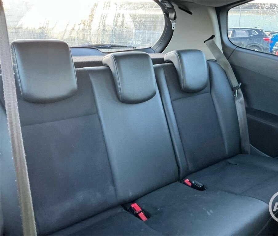 Used Renault Clio 2012 for sale - 77227352: Photo 6