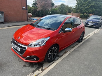 Used Peugeot 208 2018 for sale - 79288636: Photo