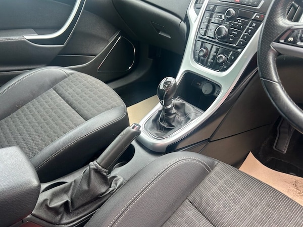 Used Vauxhall Astra GTC 2013 for sale - 73200315: Photo 9