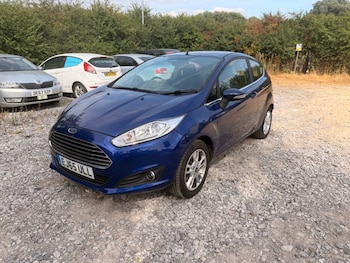 Used Ford Fiesta 2015 for sale - 79423052: Photo