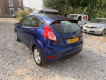 Used Ford Fiesta 2015 for sale - 79423052: Photo