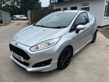 Used Ford Fiesta 2013 for sale - 79861196: Photo