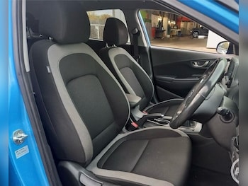 Used Hyundai KONA 2019 for sale - 76430284: Photo
