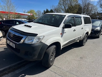 Used Toyota Hilux 2015 for sale - 78145217: Photo