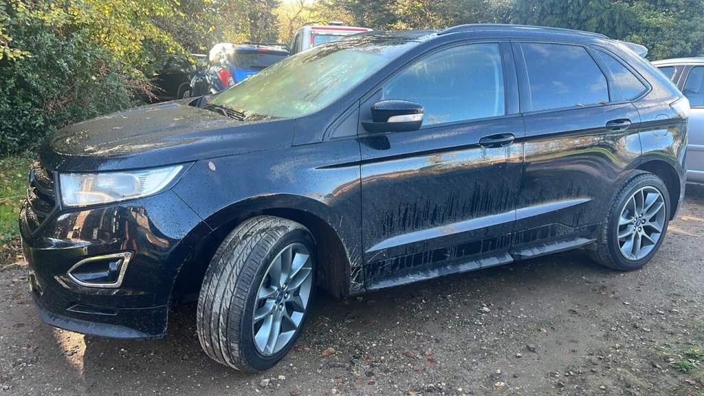 Used Ford Edge 2016 for sale - 76445828: Photo 2